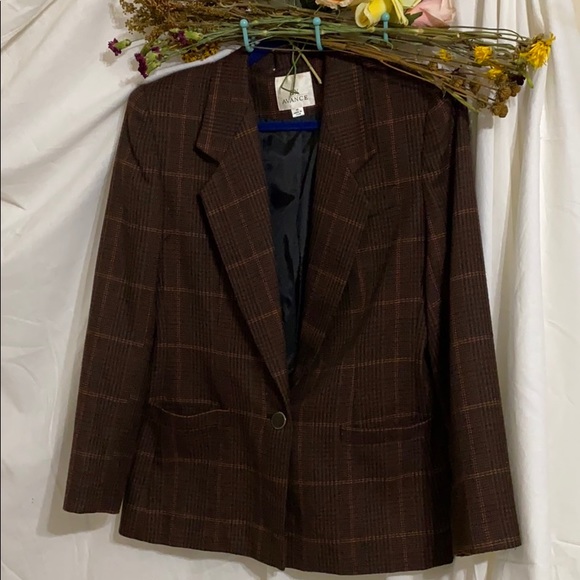 Dinner Jacket - Picture 3 of 5